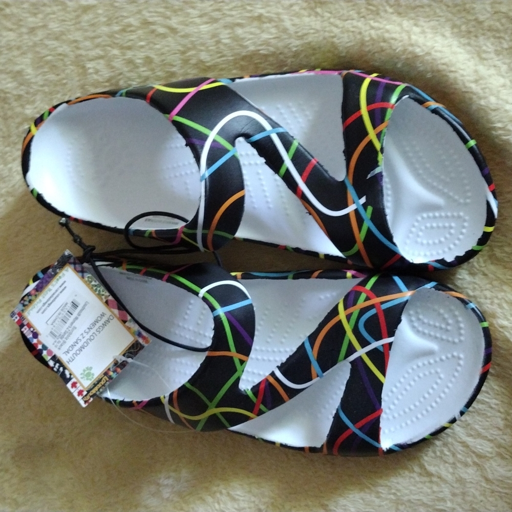 NEW Dawgs sandals